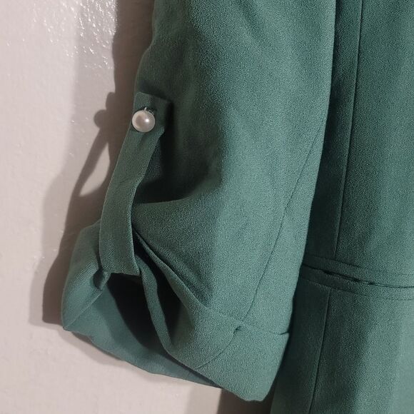Kensie NWT Stretch Crepe Blazer Jacket w/ Roll Tab Sleeve Detail XS Green - Picture 4 of 9